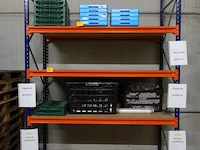 Metalen rek - afbeelding 1 van  3