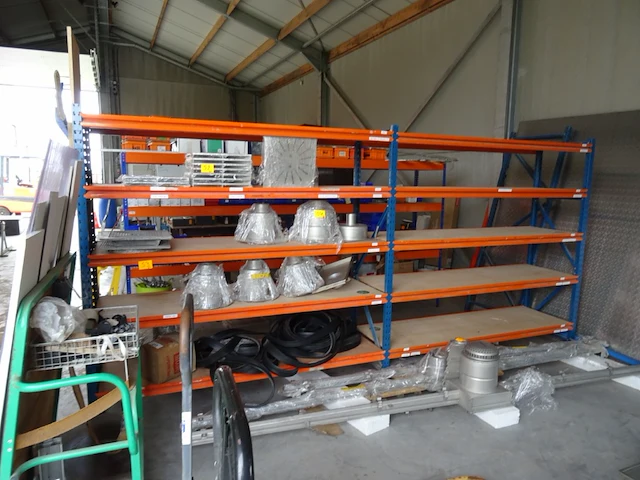 Metalen rek - afbeelding 1 van  1