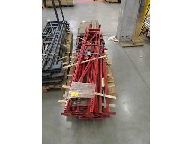 Metalen rek - afbeelding 1 van  8