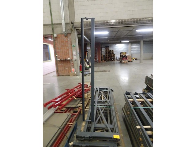 Metalen rek - afbeelding 2 van  7