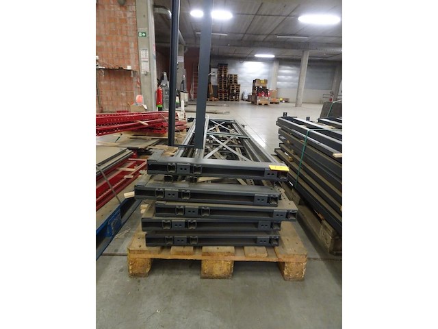 Metalen rek - afbeelding 4 van  7