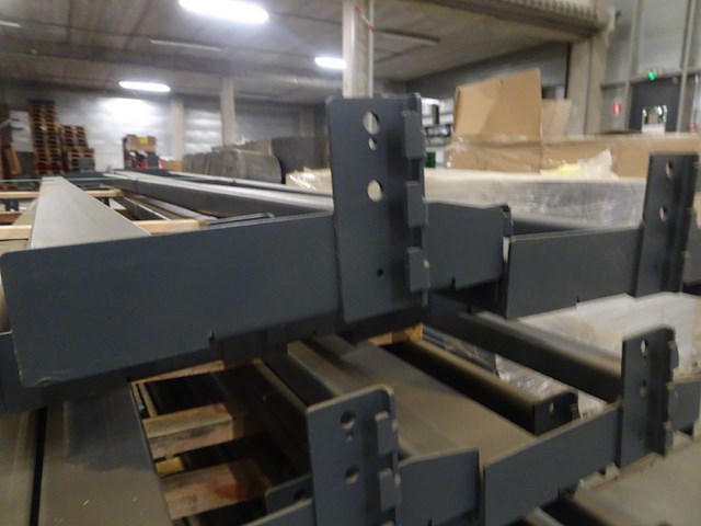 Metalen rek - afbeelding 7 van  7