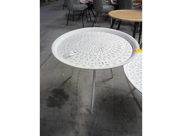 Metalen ronde bijzettafel - afbeelding 1 van  2