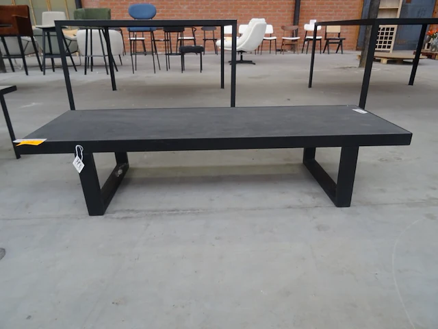 Metalen salontafel - afbeelding 1 van  2