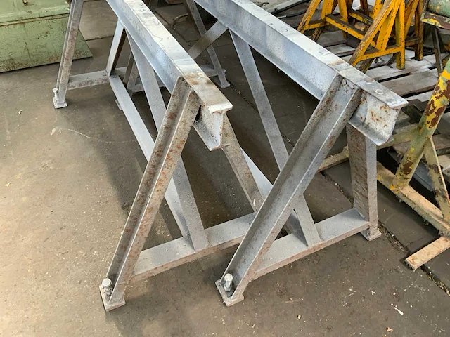 Metalen schraag (2x) - afbeelding 4 van  4