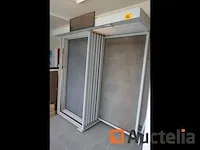 Metalen schuivende display rek voor tegels - afbeelding 2 van  4