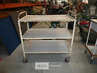 Metalen serveerkar - afbeelding 2 van  5