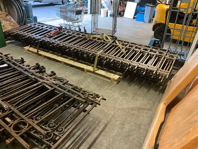 Metalen sierhek (12x) - afbeelding 2 van  9