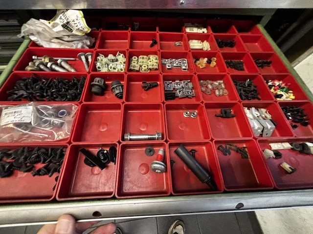 Metalen sorteerkast - afbeelding 2 van  7