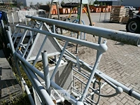 Metalen speel/klimtoestel - afbeelding 6 van  7