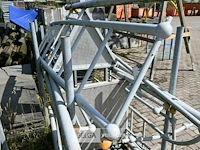 Metalen speel/klimtoestel - afbeelding 7 van  7
