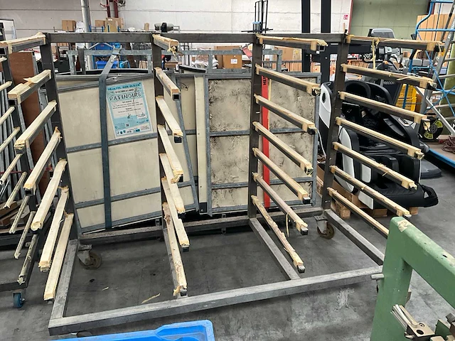 Metalen stapelkar - afbeelding 1 van  6