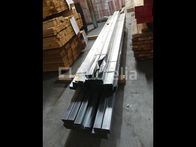 Metalen stud - afbeelding 3 van  3
