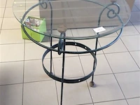 Metalen tafel met glas - afbeelding 1 van  3