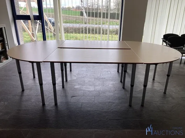 Metalen tafel opstelling - afbeelding 3 van  3