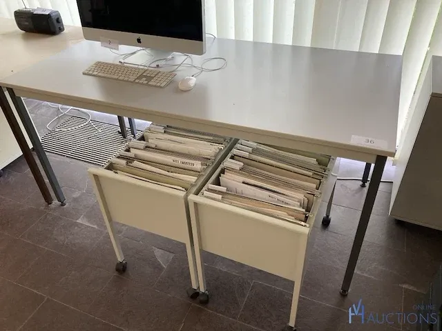 Metalen tafel - afbeelding 4 van  4