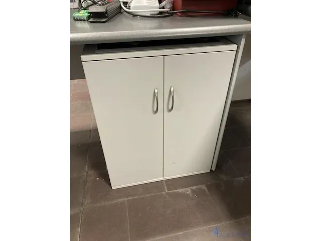 Metalen tafel - afbeelding 4 van  4
