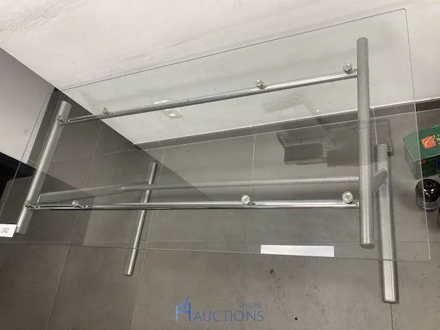 Metalen tafel - afbeelding 2 van  3