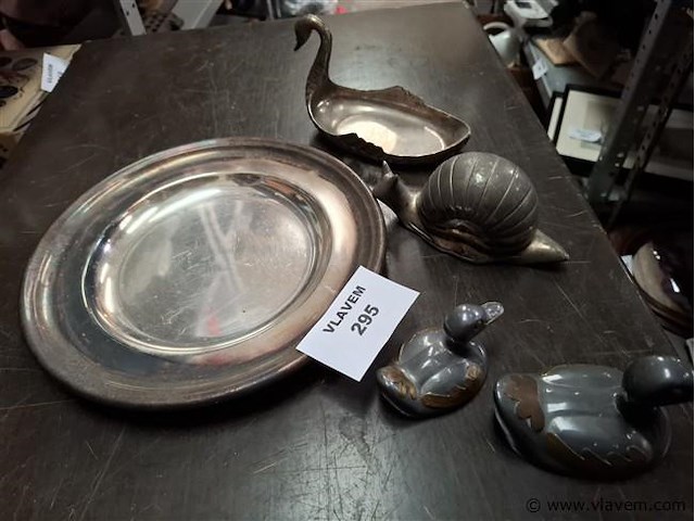 Metalen tafelversiering - afbeelding 1 van  4