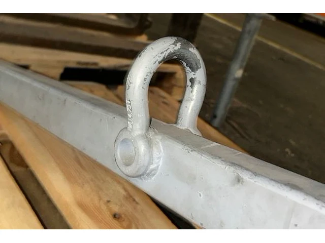 Metalen toestel - afbeelding 4 van  4