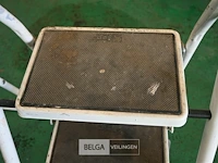 Metalen trapladder - afbeelding 4 van  4