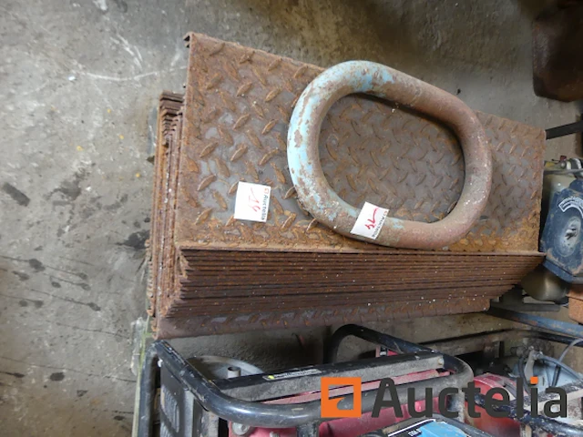Metalen treden voor trappen - afbeelding 2 van  3