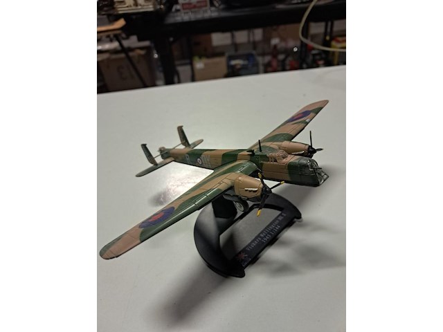 Metalen vliegtuig 2 stuks - afbeelding 4 van  10