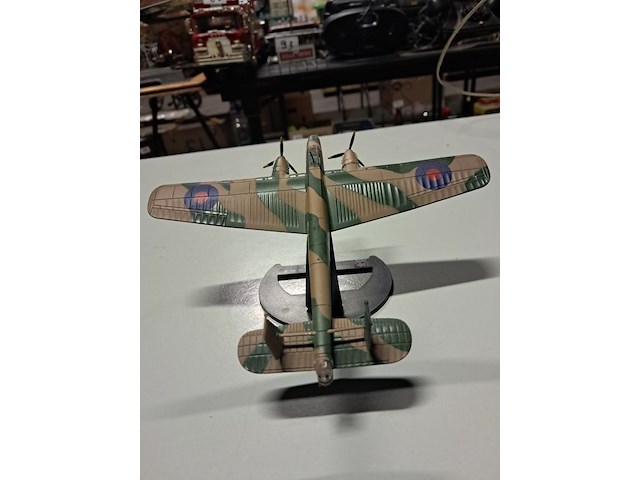 Metalen vliegtuig 2 stuks - afbeelding 7 van  10