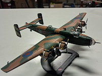 Metalen vliegtuig 2 stuks - afbeelding 9 van  10