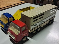 Metalen vrachtwagen tonka 2 stuks - afbeelding 8 van  8