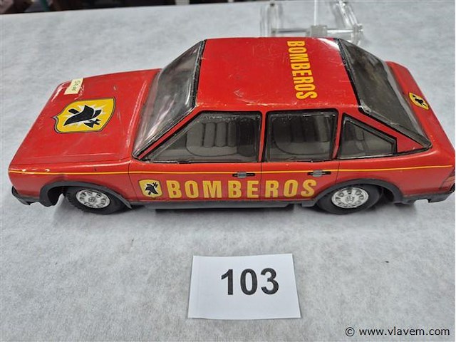 Metalen vw passat - afbeelding 1 van  3