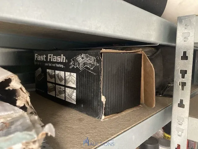 Metalen werfcontainer - afbeelding 8 van  25