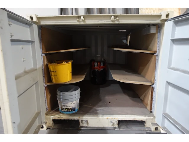 Metalen werfcontainer - afbeelding 3 van  3
