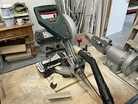 Metalen werkbank vv slijpmachine kinzo, afkortzaag metabo & bankschroef nn - afbeelding 18 van  20