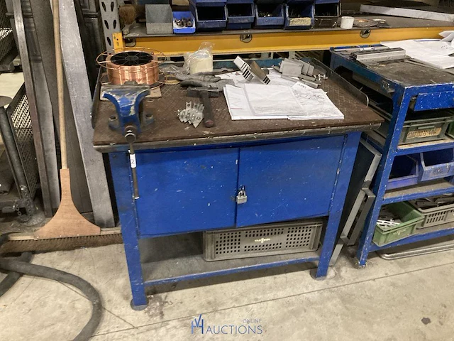 Metalen werkbank - afbeelding 2 van  3