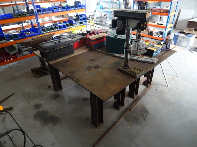 Metalen werkbank - afbeelding 3 van  4