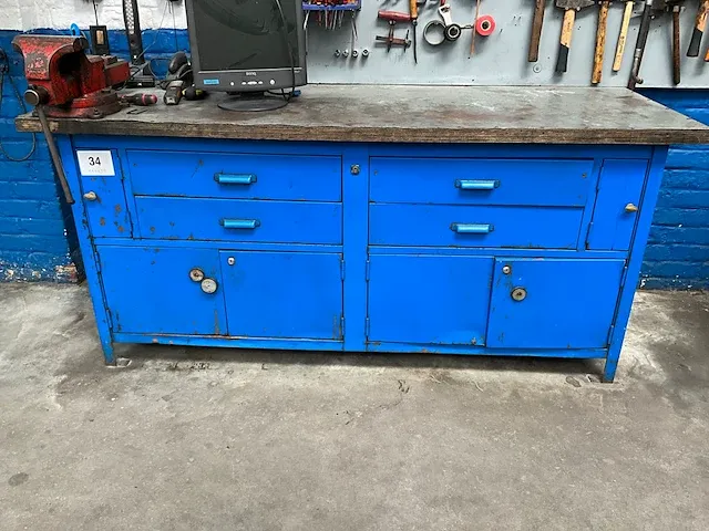 Metalen werkbank - afbeelding 1 van  5