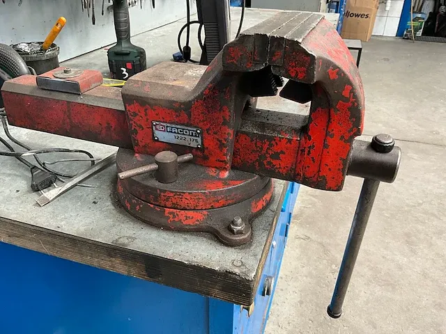 Metalen werkbank - afbeelding 3 van  5