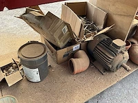 Metalen werkbank - afbeelding 6 van  8