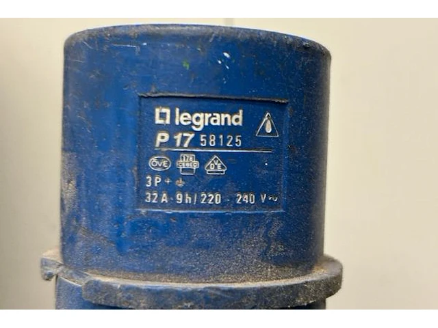 Metalen werktafel met inhoud - afbeelding 6 van  7