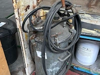 Metalen werktafel met inhoud - afbeelding 10 van  17