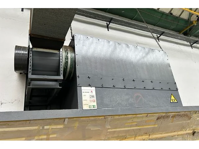 Metalen werktafel met inhoud - afbeelding 14 van  17