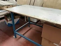 Metalen werktafel vv houten bovenblad - afbeelding 3 van  5