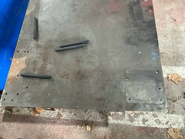 Metalen werktafel - afbeelding 3 van  4