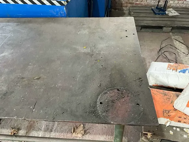 Metalen werktafel - afbeelding 4 van  4