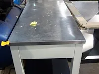 Metalen werktafel - afbeelding 1 van  3