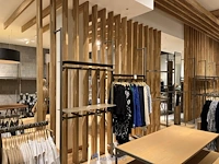 Metalen winkel inrichting / metalen wandrekken - afbeelding 4 van  9