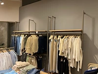 Metalen winkel inrichting / metalen wandrekken - afbeelding 3 van  9