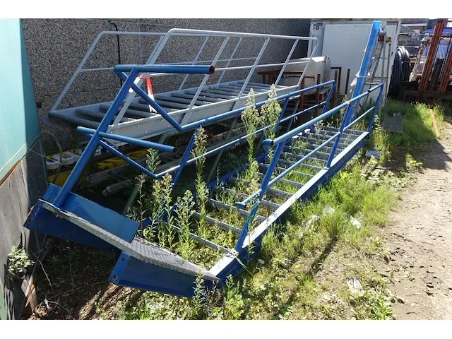Metalen/galva trap - afbeelding 2 van  3