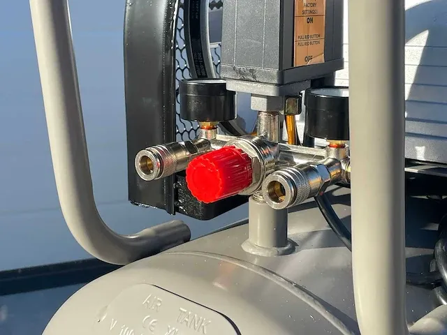 Metallo meta-ac100l luchtcompressor - afbeelding 3 van  7